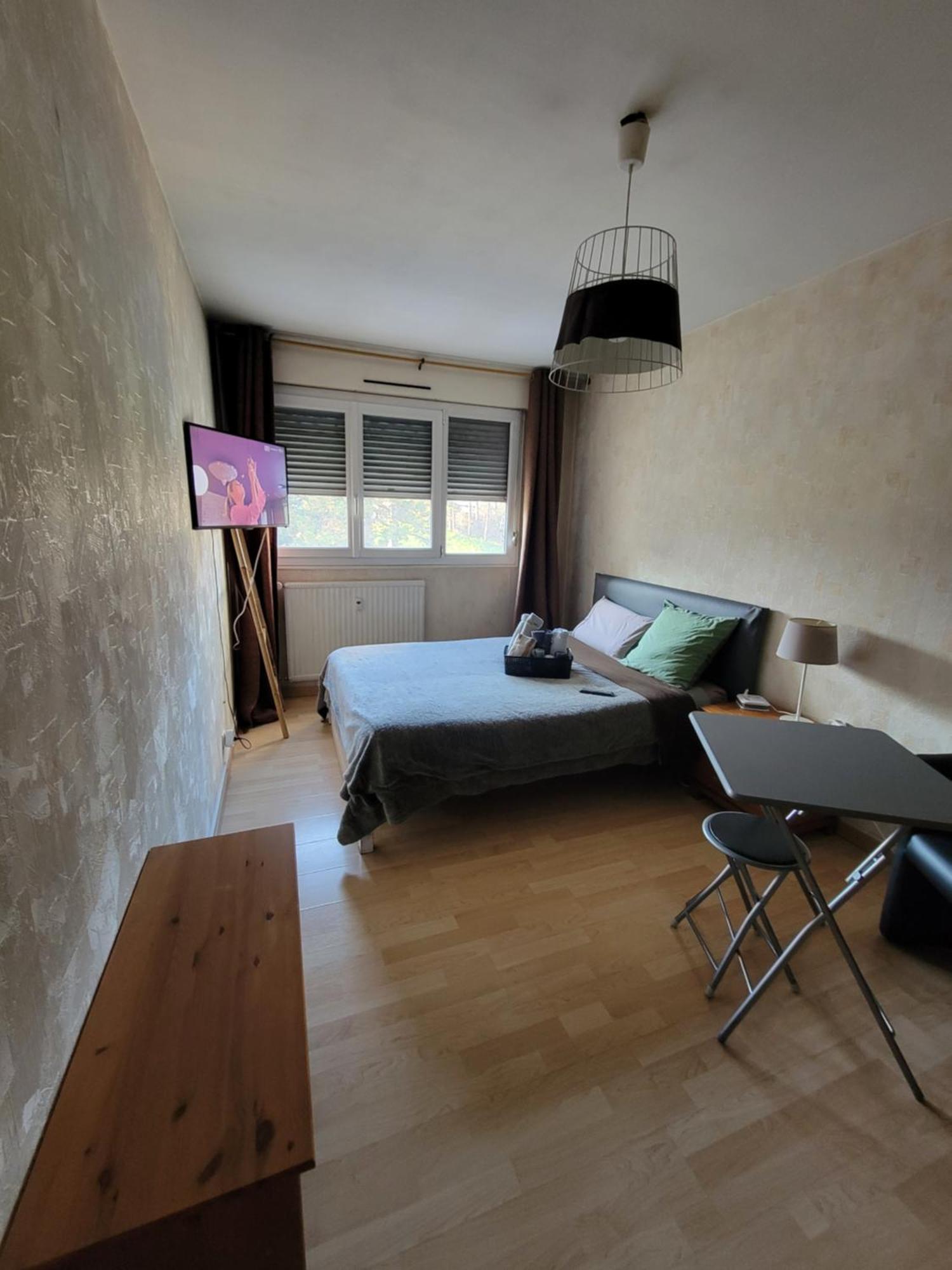 Pour Deplacement 3 Chambres Эшироль Экстерьер фото